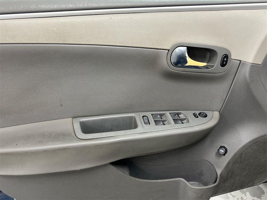 used 2011 Chevrolet Malibu car, priced at $2,500