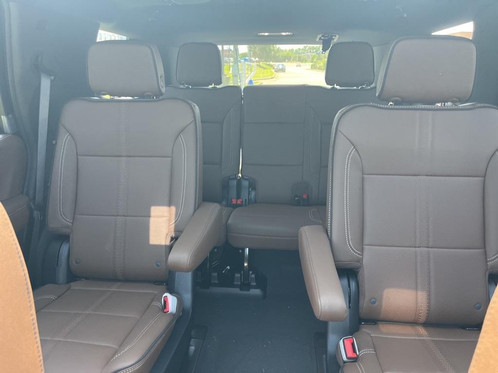 new 2025 Chevrolet Tahoe car, priced at $94,100
