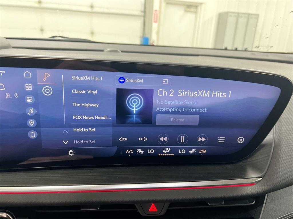 new 2025 Buick Envision car, priced at $38,257