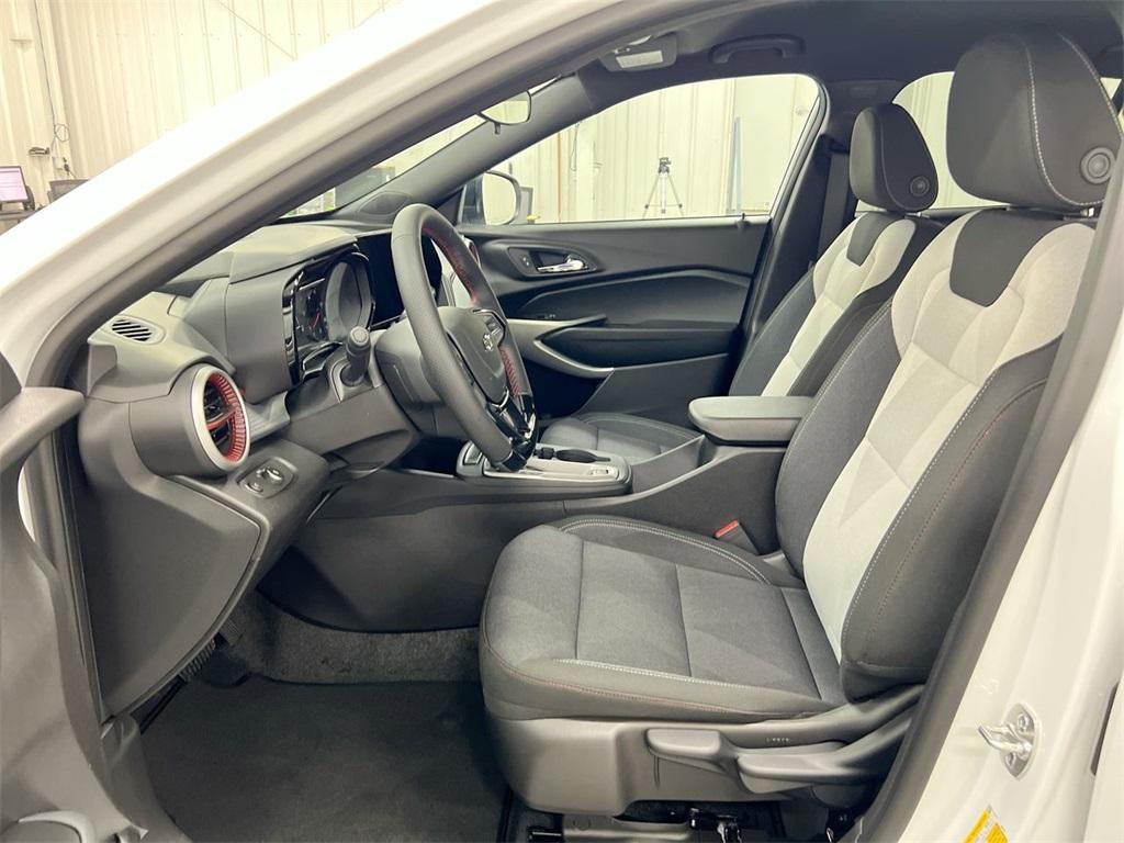 new 2025 Chevrolet Trax car, priced at $22,873