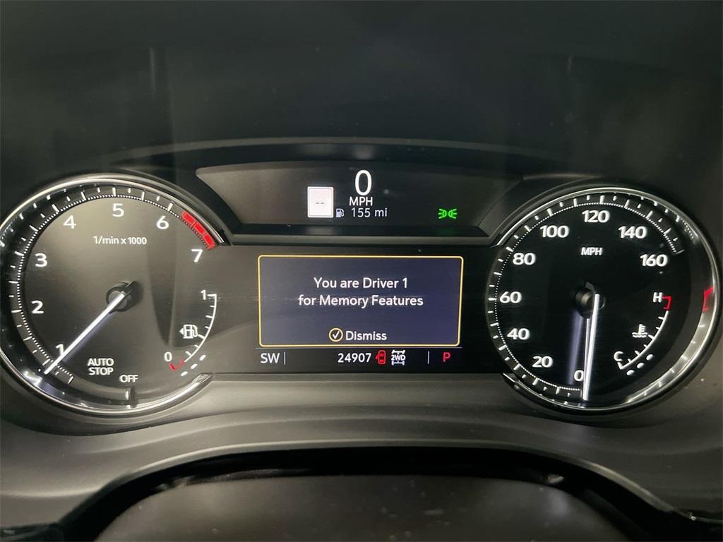 used 2023 Cadillac XT5 car, priced at $33,987