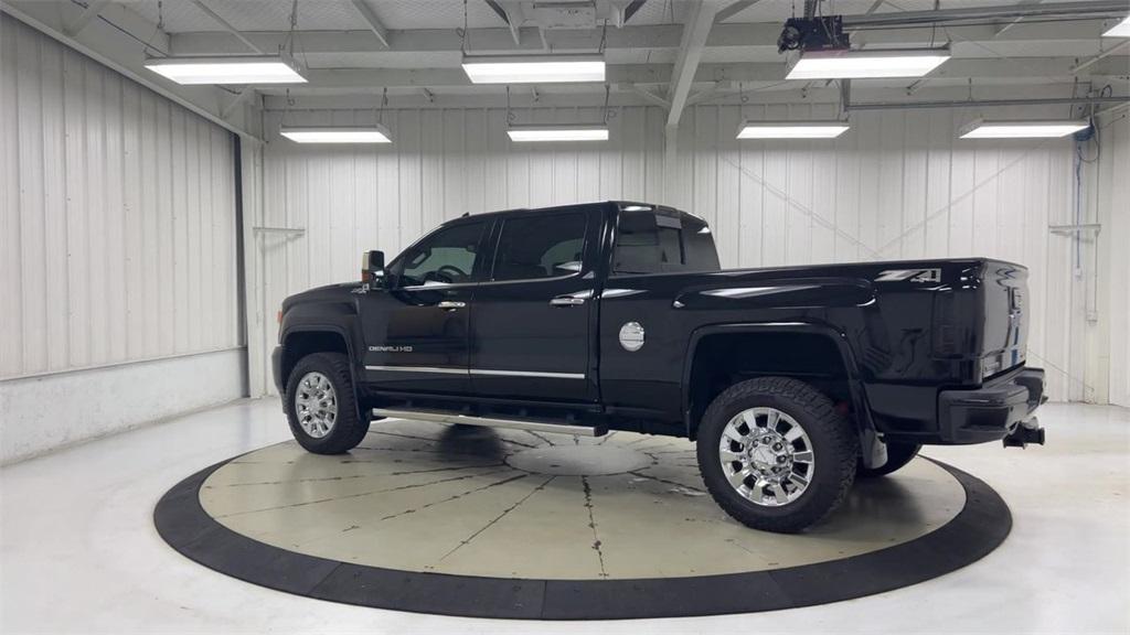 used 2018 GMC Sierra 2500 car, priced at $53,987