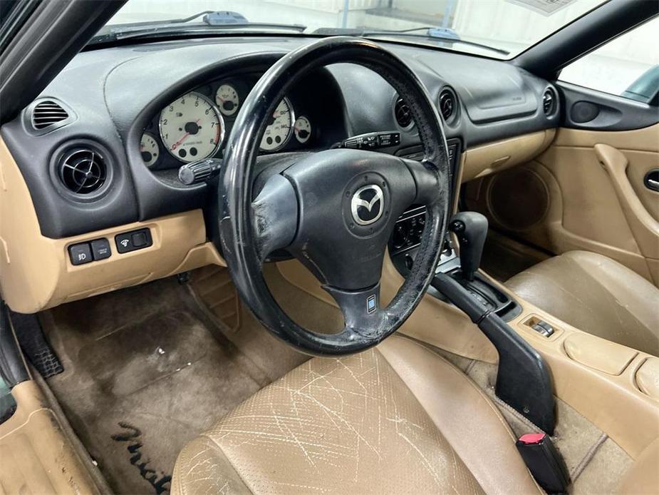 used 2001 Mazda MX-5 Miata car, priced at $4,700