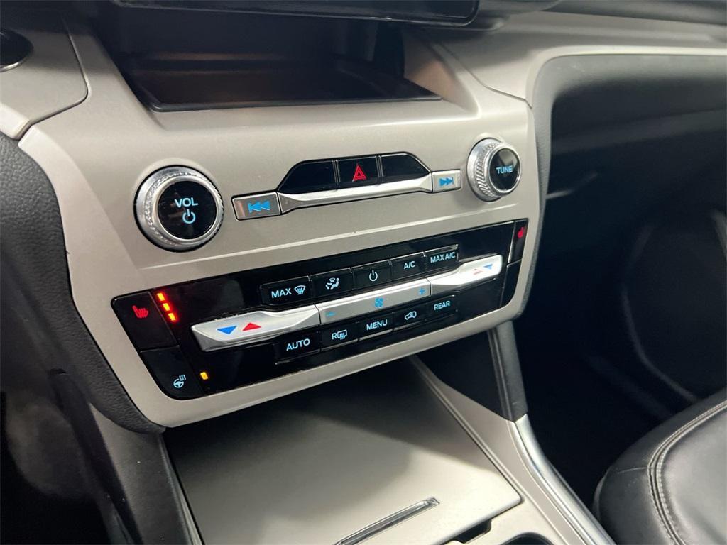 used 2023 Ford Explorer car, priced at $27,787