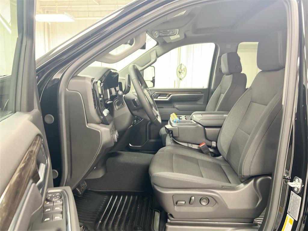 new 2026 Chevrolet Silverado 3500 car, priced at $70,873