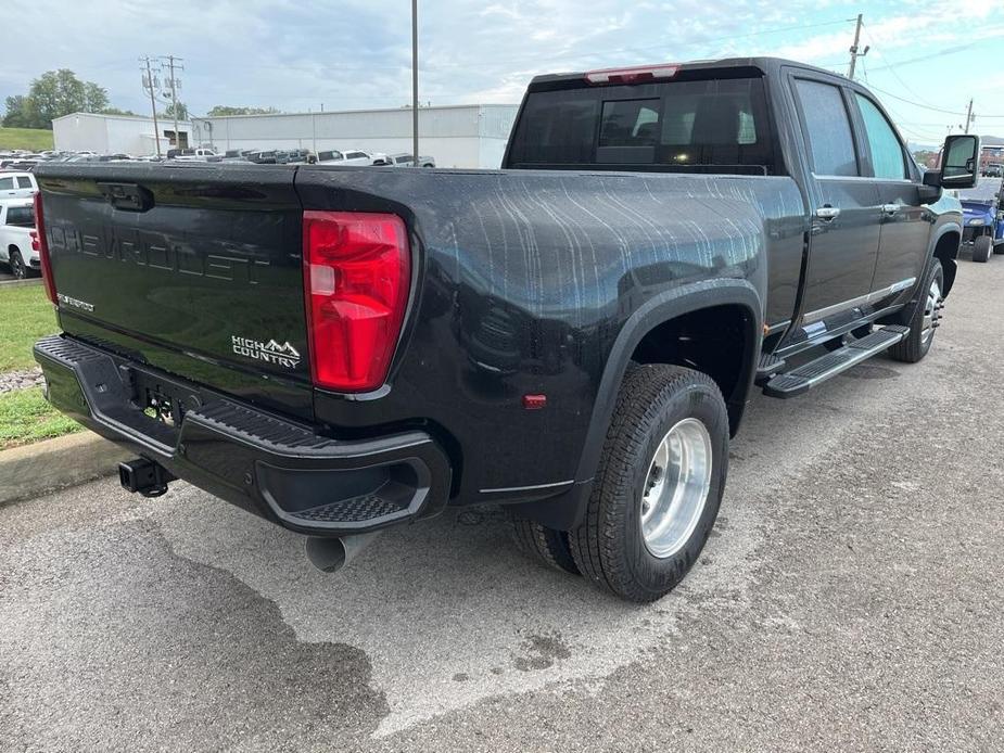 new 2025 Chevrolet Silverado 3500 car, priced at $90,390