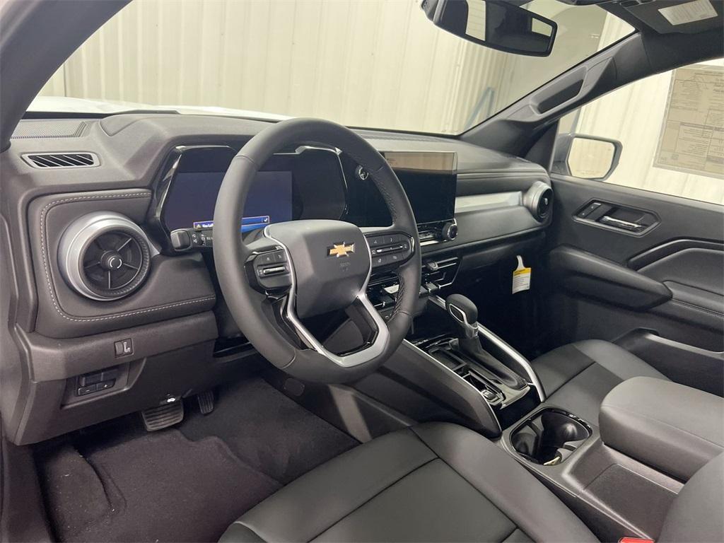 new 2024 Chevrolet Colorado car, priced at $35,873