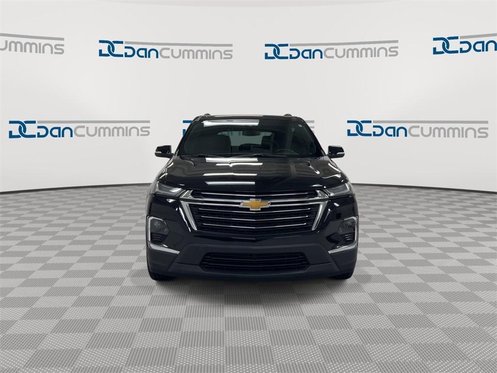 used 2023 Chevrolet Traverse car, priced at $25,987