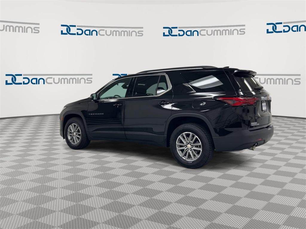 used 2023 Chevrolet Traverse car, priced at $25,987