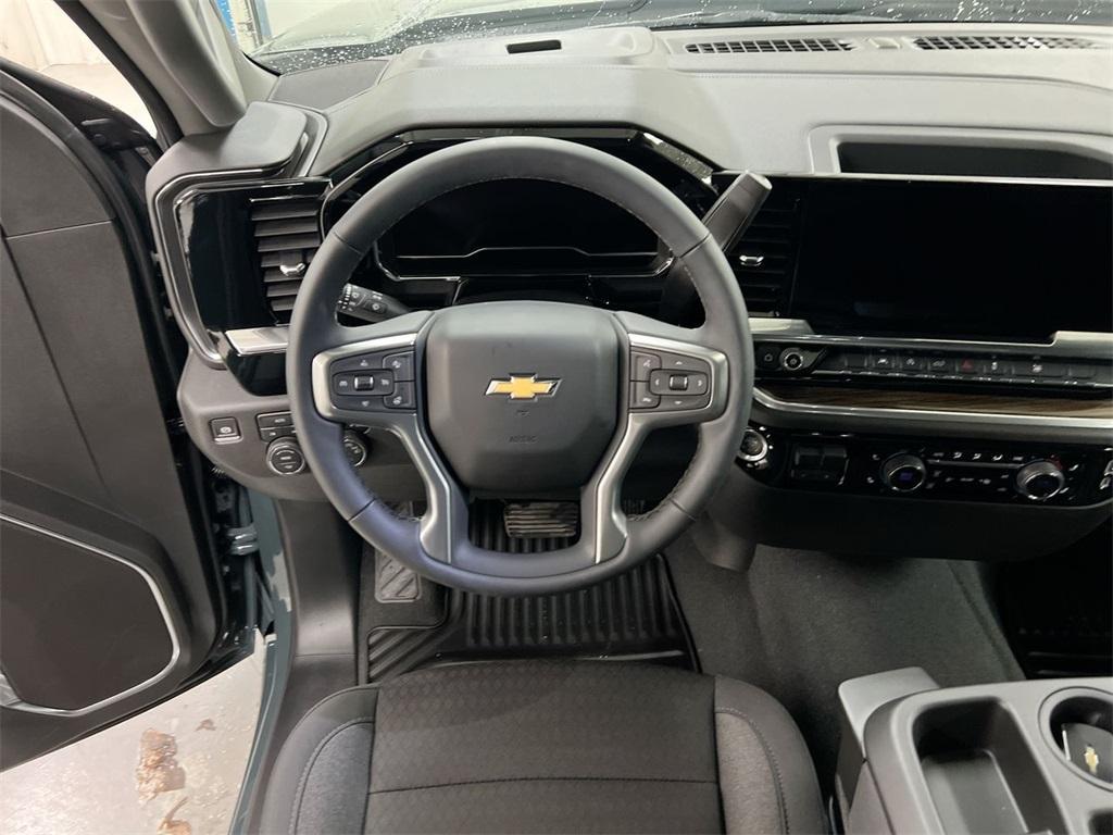 new 2025 Chevrolet Silverado 1500 car, priced at $48,290