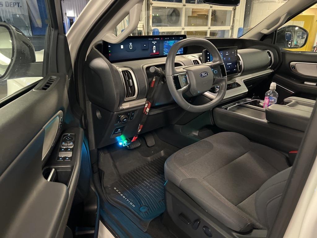 used 2025 Ford Expedition Max car, priced at $68,987