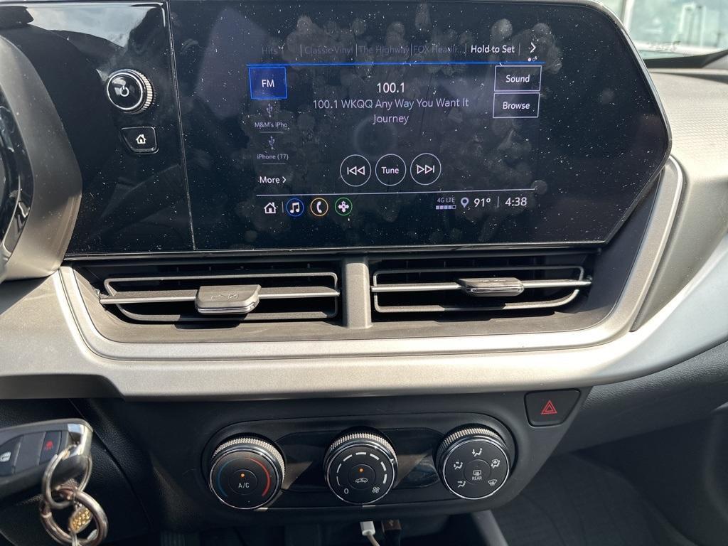used 2024 Chevrolet Trax car