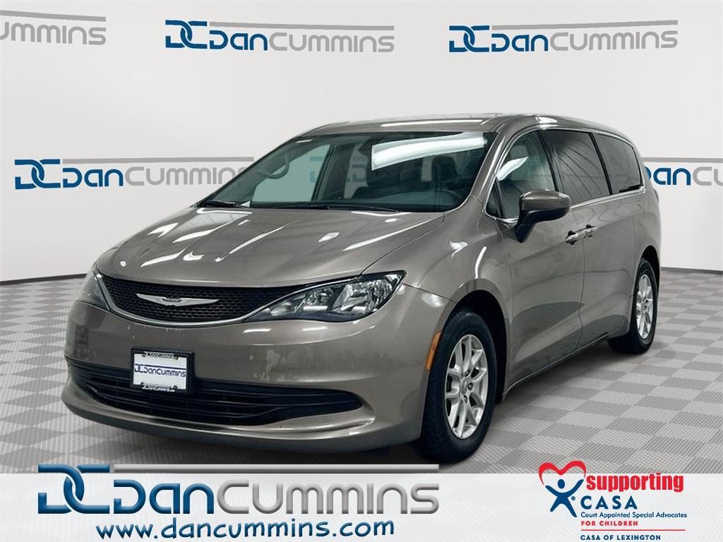 used 2017 Chrysler Pacifica car, priced at $6,900