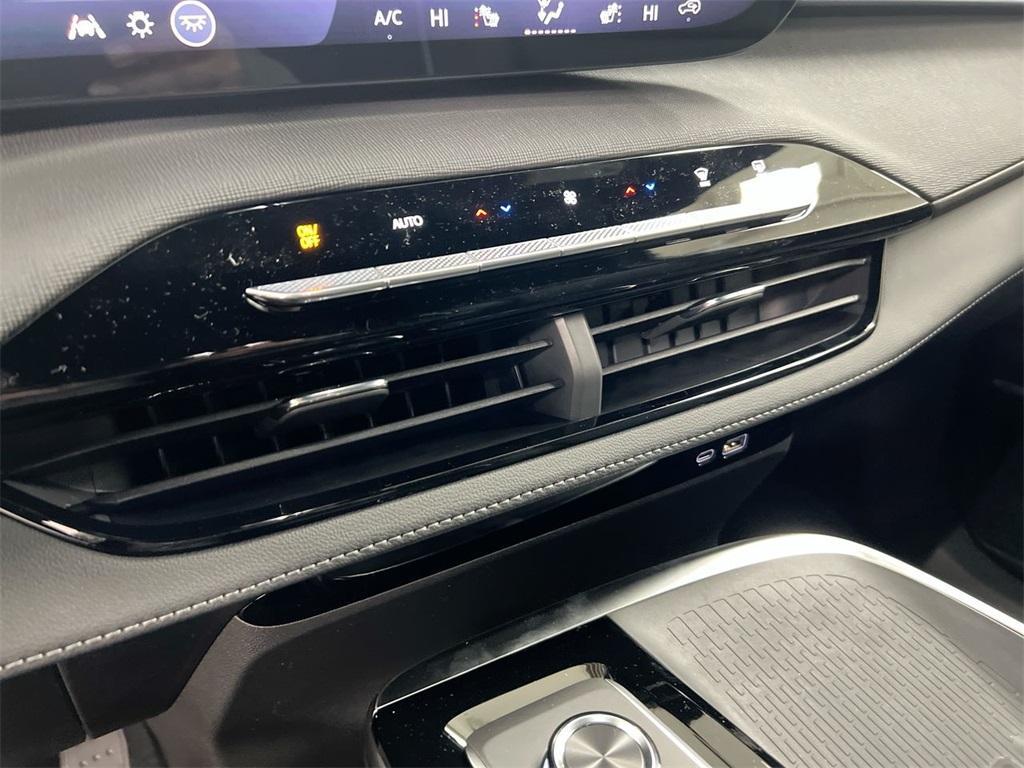 new 2026 Buick Enclave car, priced at $45,971