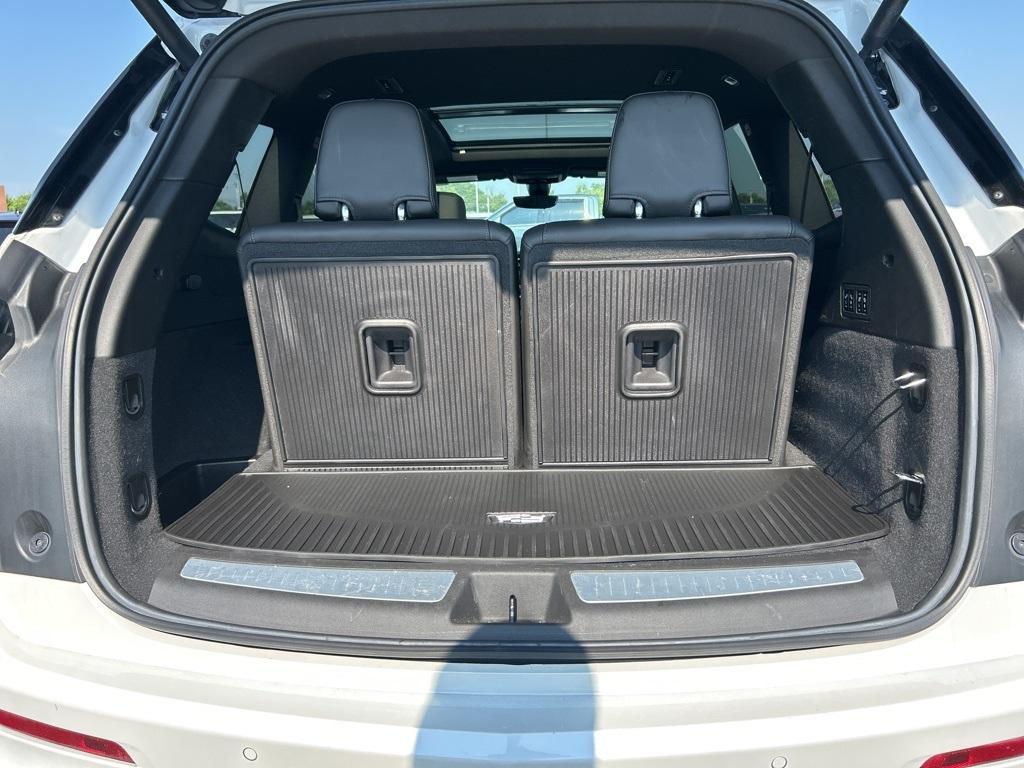 used 2021 Cadillac XT6 car, priced at $40,987