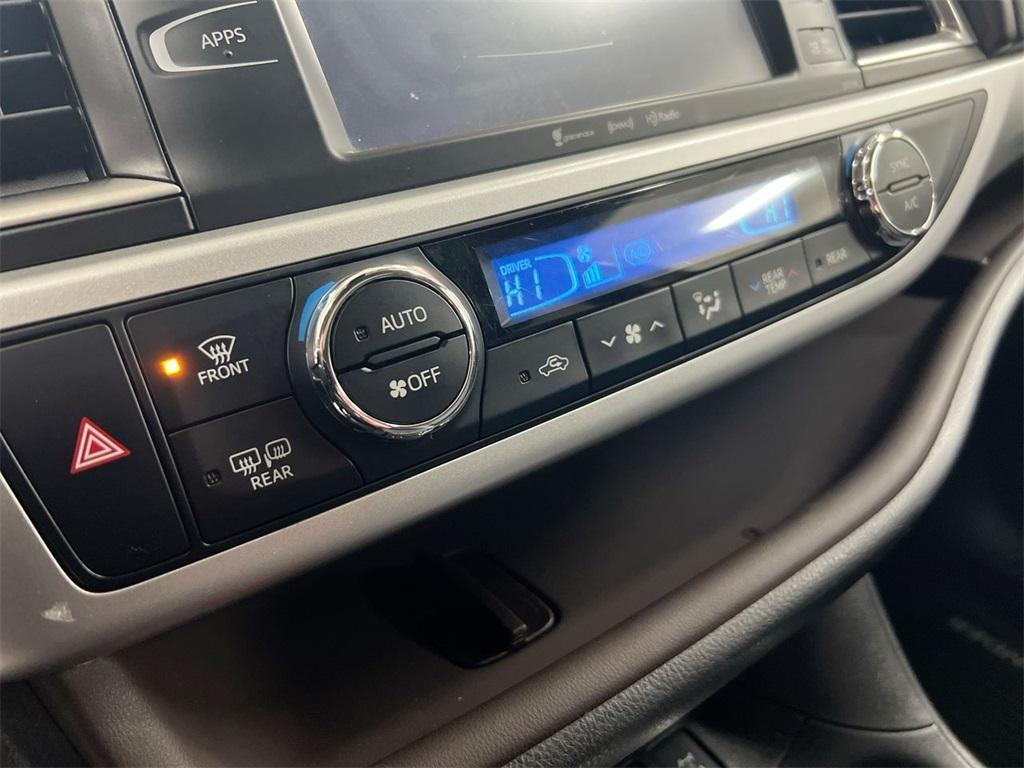 used 2019 Toyota Highlander car, priced at $26,987