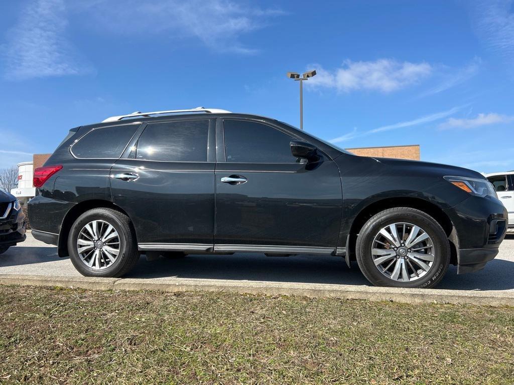 used 2020 Nissan Pathfinder car, priced at $16,987