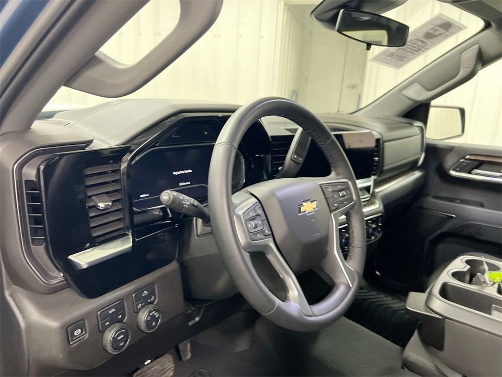 used 2024 Chevrolet Silverado 1500 car, priced at $42,587