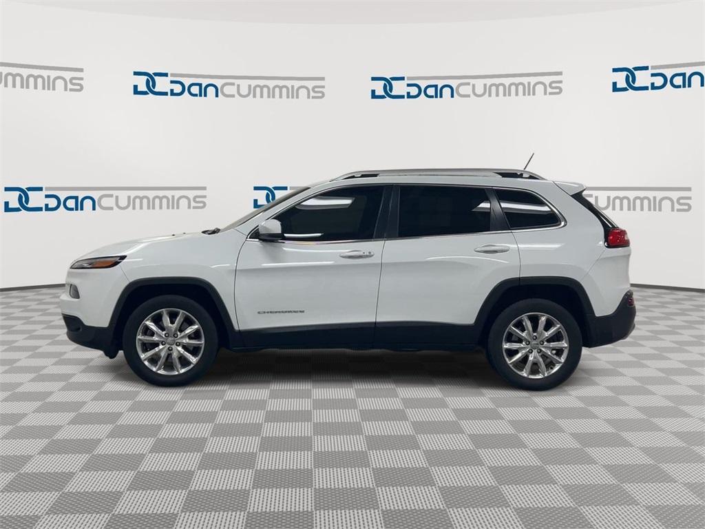 used 2015 Jeep Cherokee car, priced at $8,500