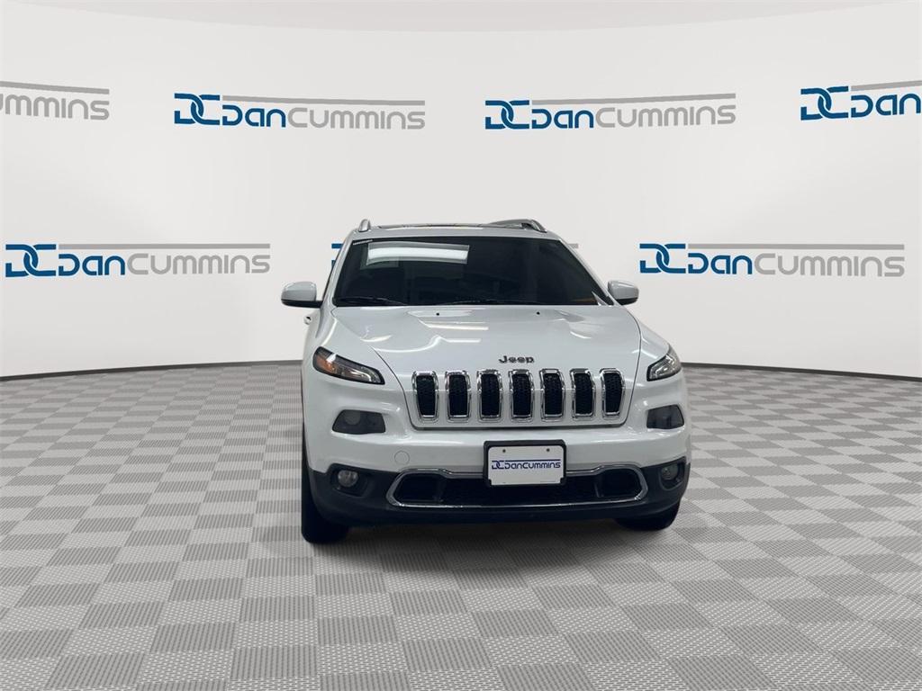 used 2015 Jeep Cherokee car, priced at $8,500