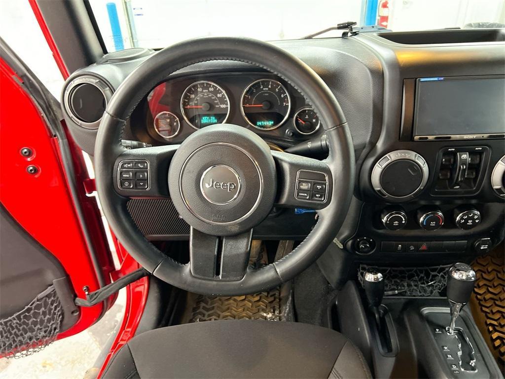 used 2015 Jeep Wrangler Unlimited car, priced at $12,900
