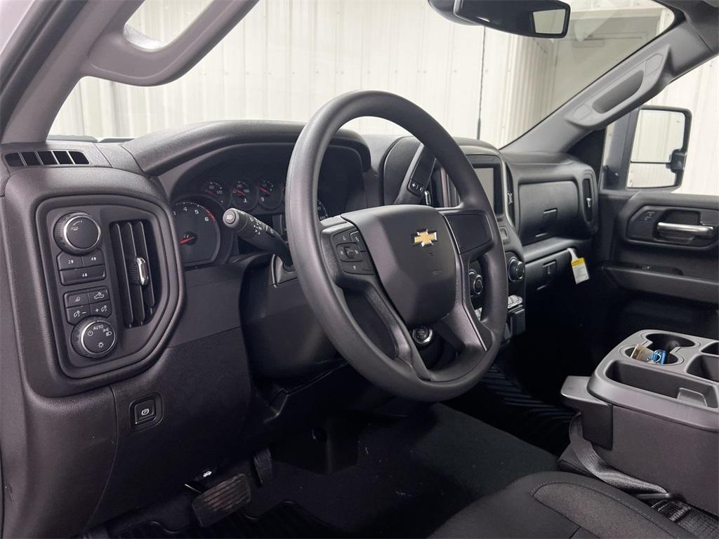 new 2025 Chevrolet Silverado 2500 car, priced at $51,873