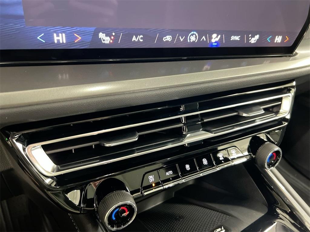 new 2026 Chevrolet Traverse car, priced at $46,568