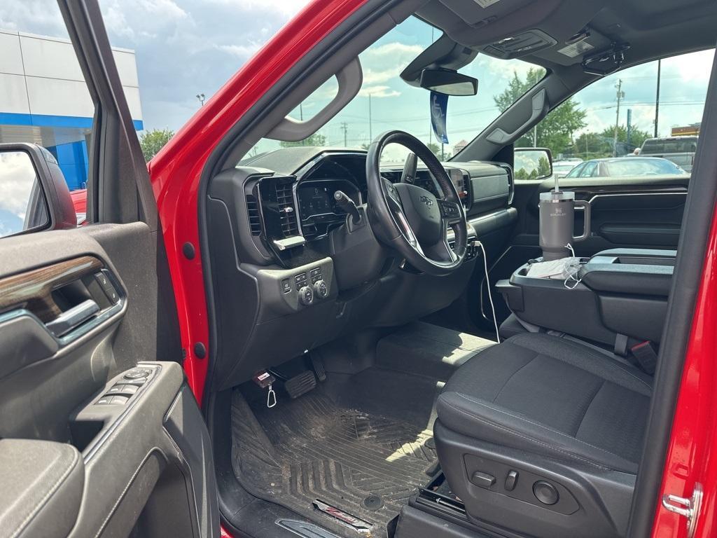 used 2022 Chevrolet Silverado 1500 car, priced at $42,587