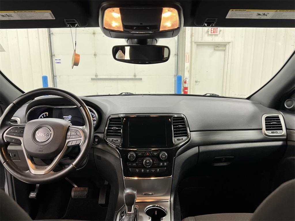 used 2020 Jeep Grand Cherokee car, priced at $19,587