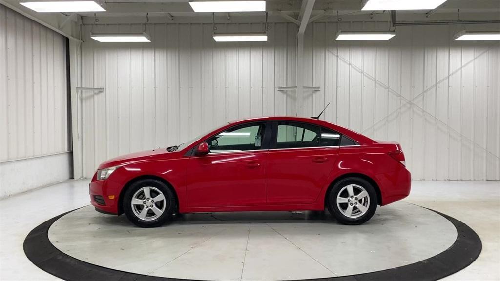 used 2014 Chevrolet Cruze car, priced at $6,900