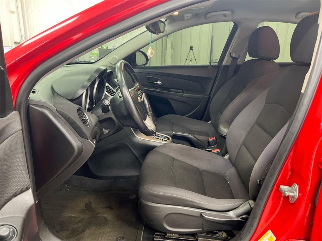 used 2014 Chevrolet Cruze car, priced at $6,900