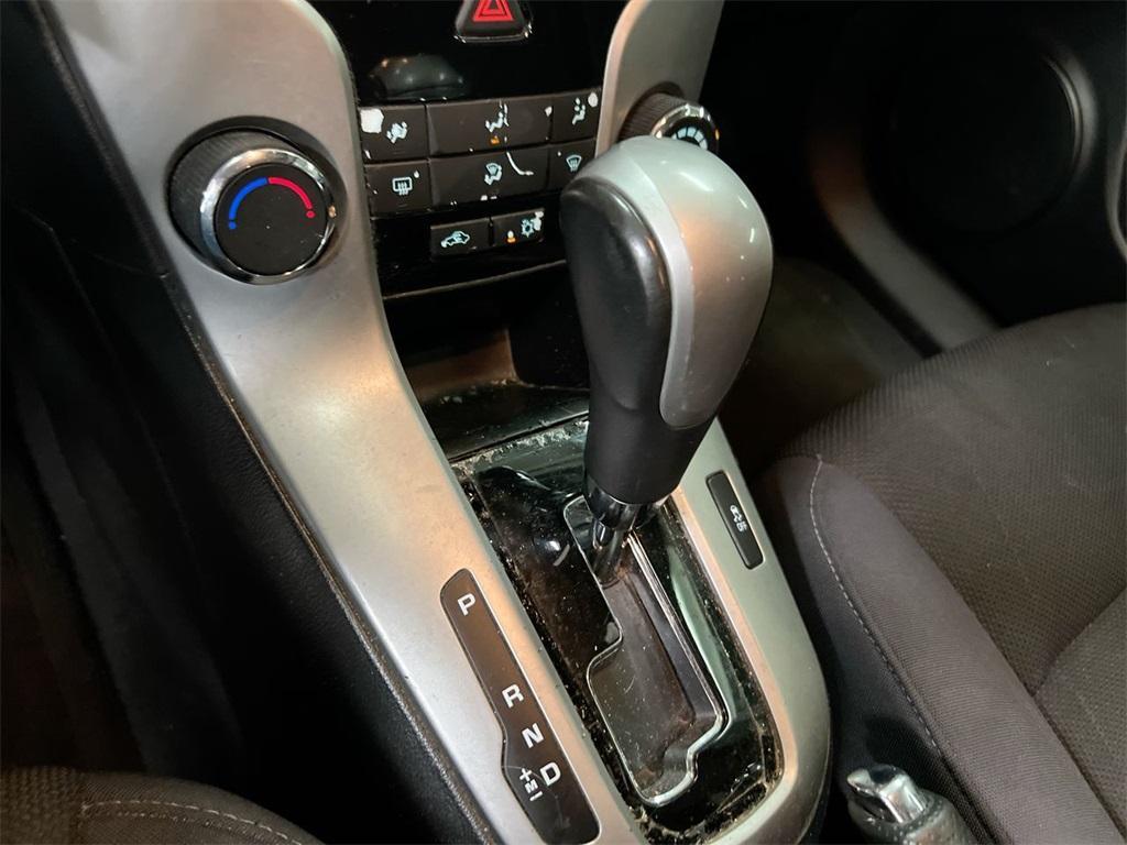 used 2014 Chevrolet Cruze car, priced at $6,900