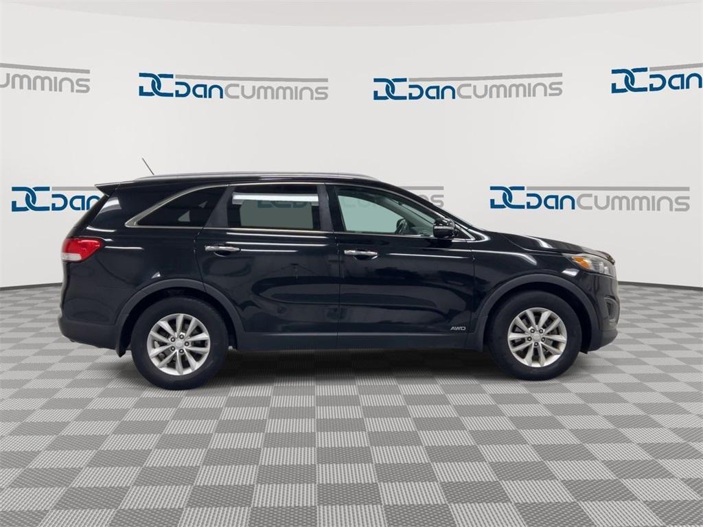 used 2016 Kia Sorento car, priced at $4,900