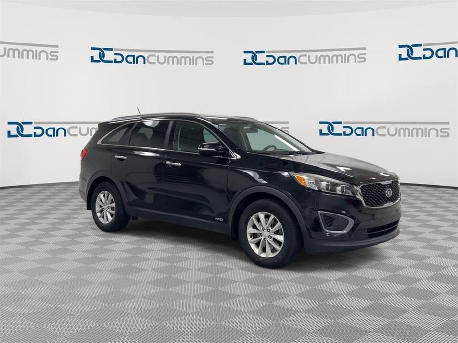 used 2016 Kia Sorento car, priced at $4,900