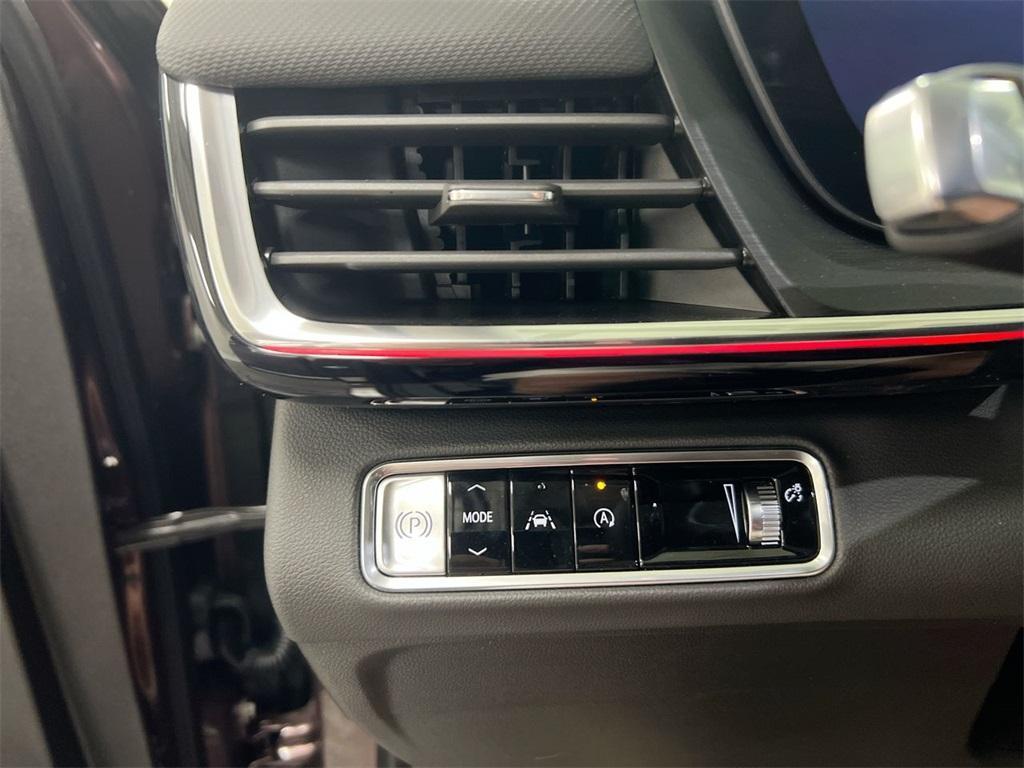 new 2025 Buick Envision car, priced at $37,237