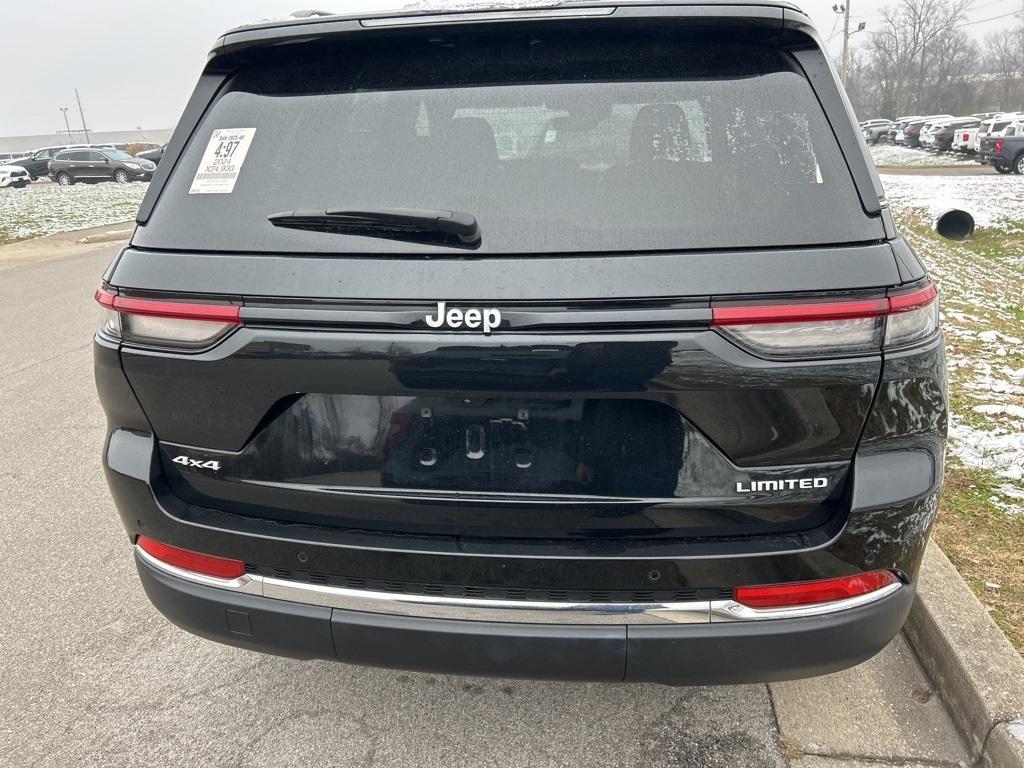 used 2024 Jeep Grand Cherokee car, priced at $33,987