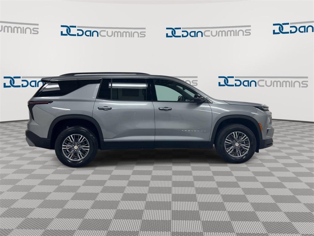 new 2026 Chevrolet Traverse car, priced at $45,139