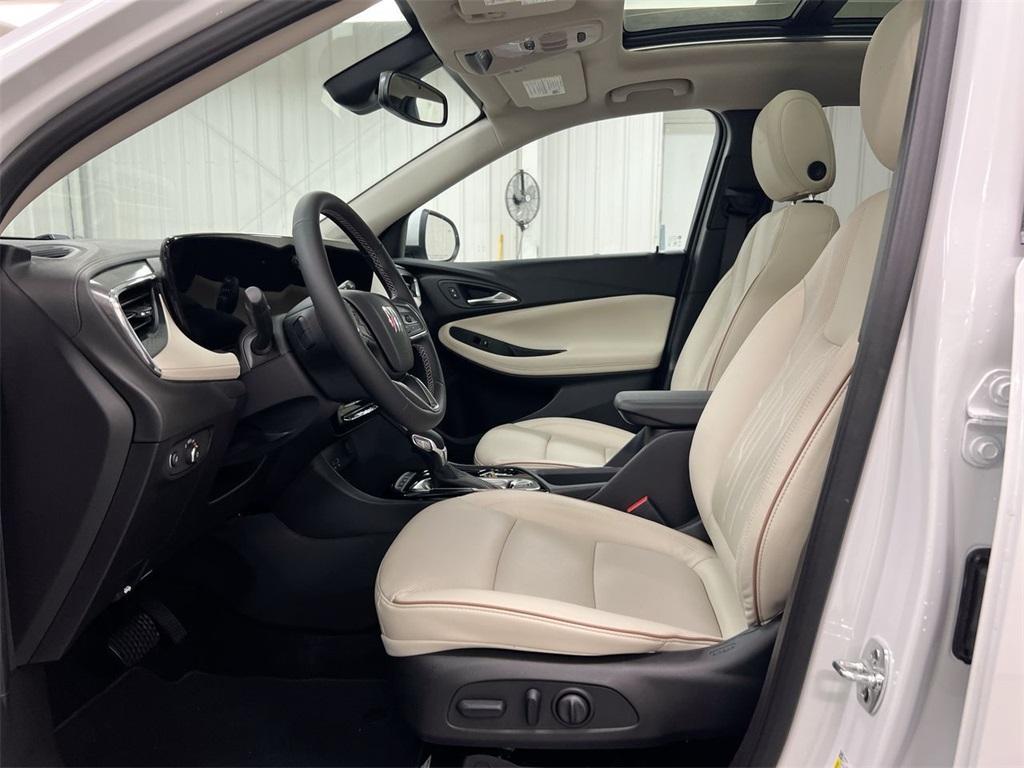 new 2025 Buick Encore GX car, priced at $31,285