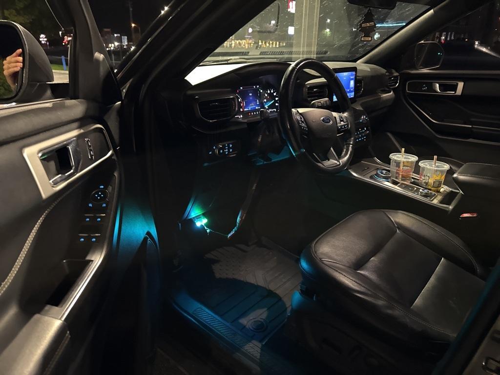 used 2020 Ford Explorer car