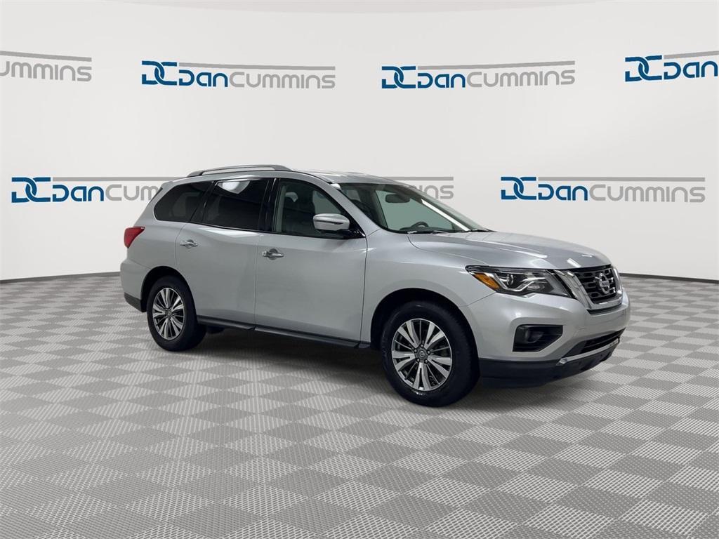 used 2020 Nissan Pathfinder car, priced at $21,787