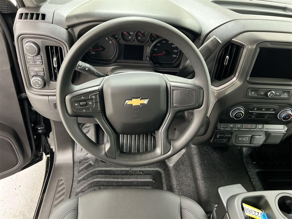 new 2025 Chevrolet Silverado 1500 car, priced at $41,880