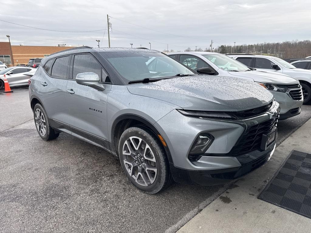 used 2023 Chevrolet Blazer car