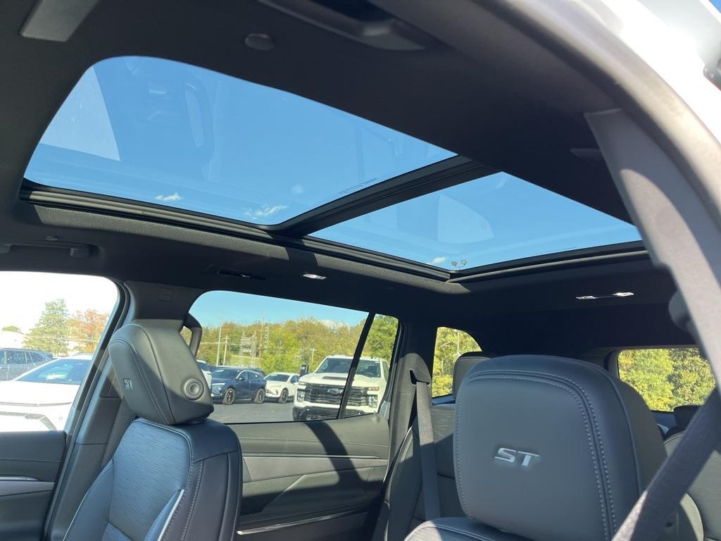 new 2026 Buick Enclave car, priced at $57,828