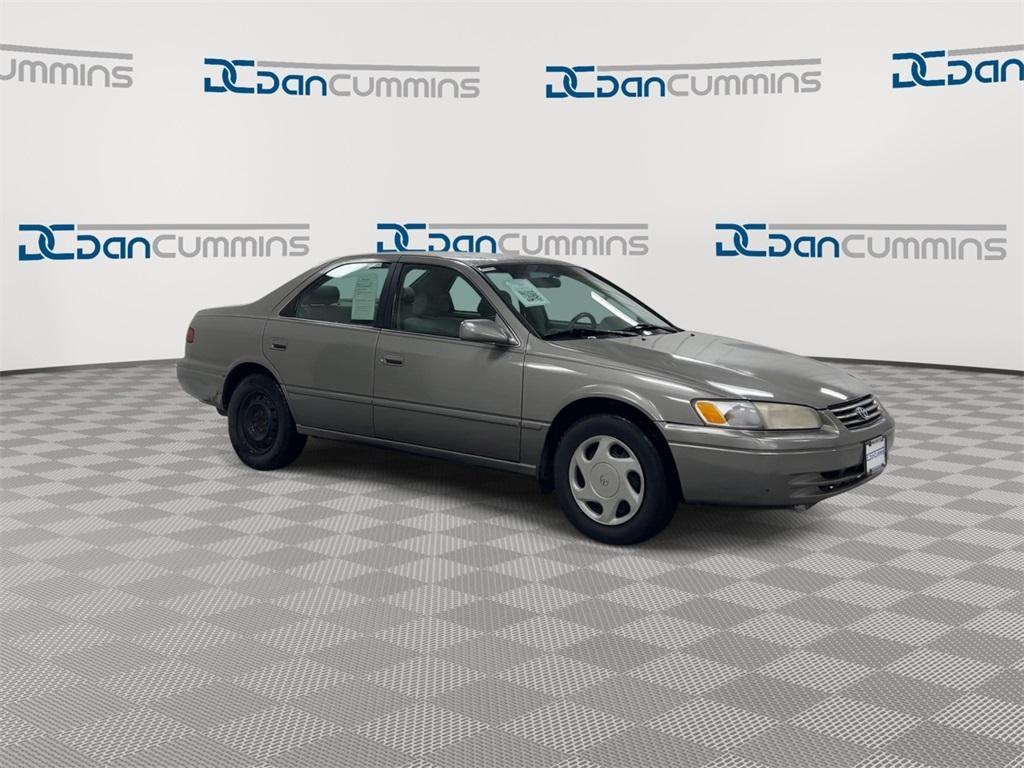 used 1997 Toyota Camry car, priced at $2,900
