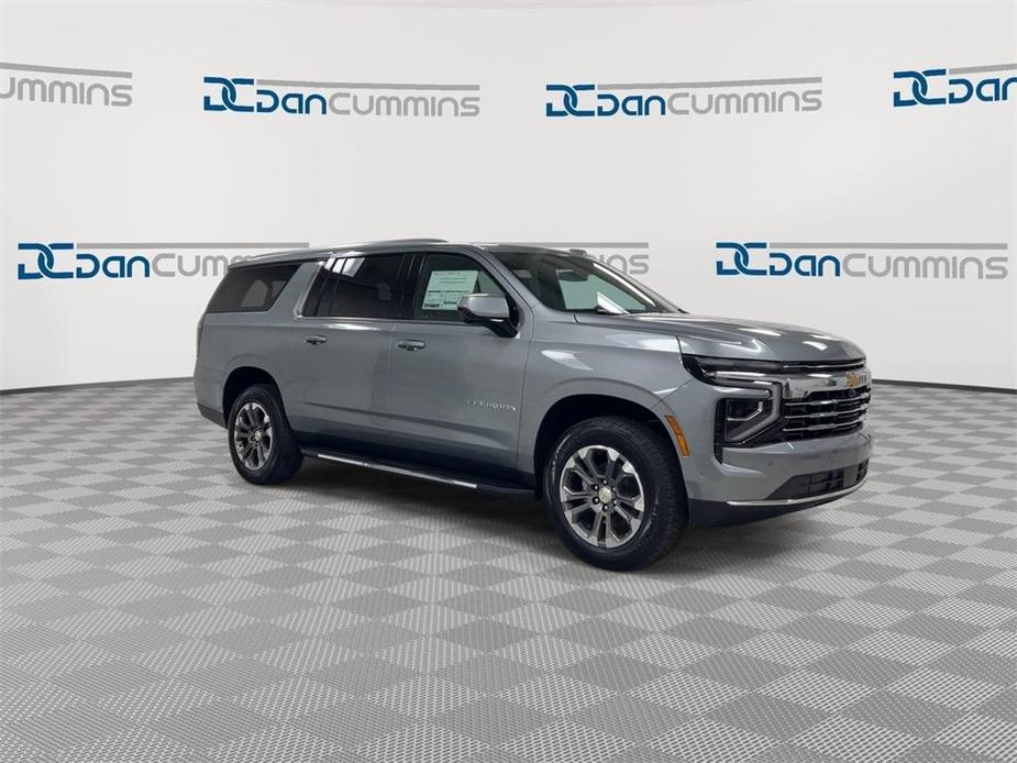 new 2025 Chevrolet Suburban car, priced at $70,795