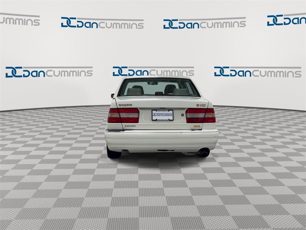 used 1997 Volvo 960 car, priced at $2,900
