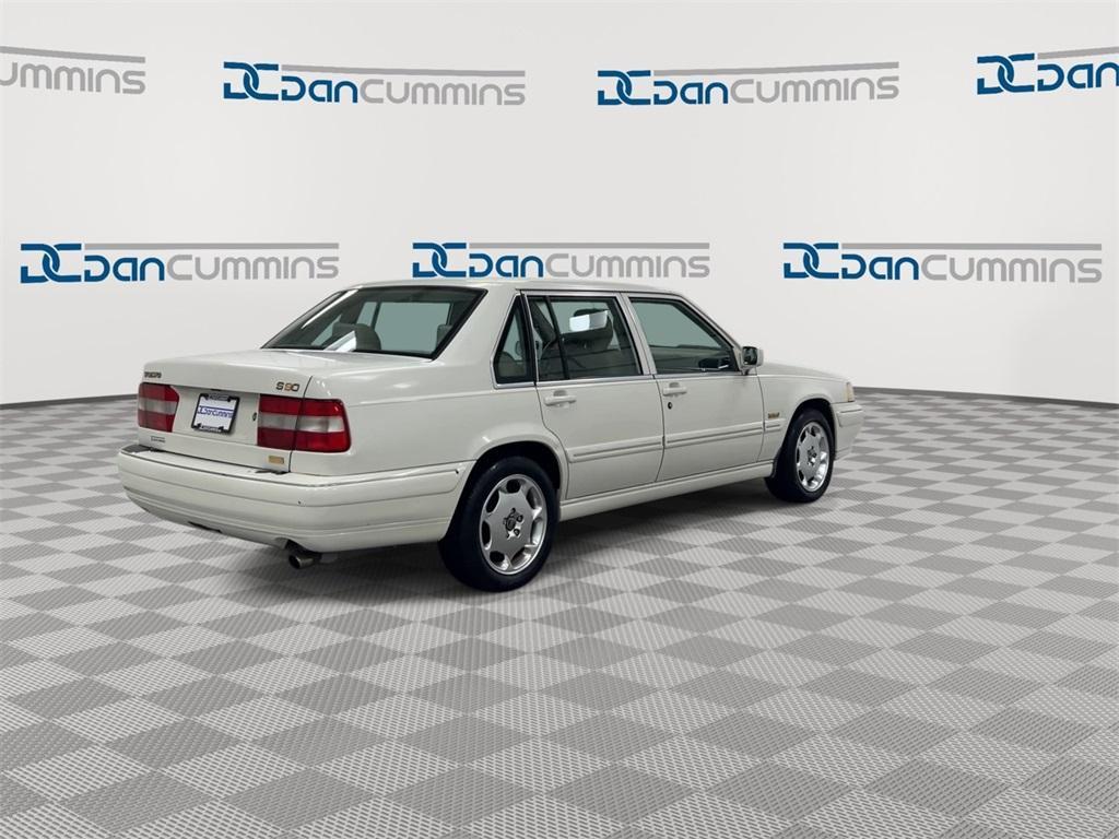 used 1997 Volvo 960 car, priced at $2,900
