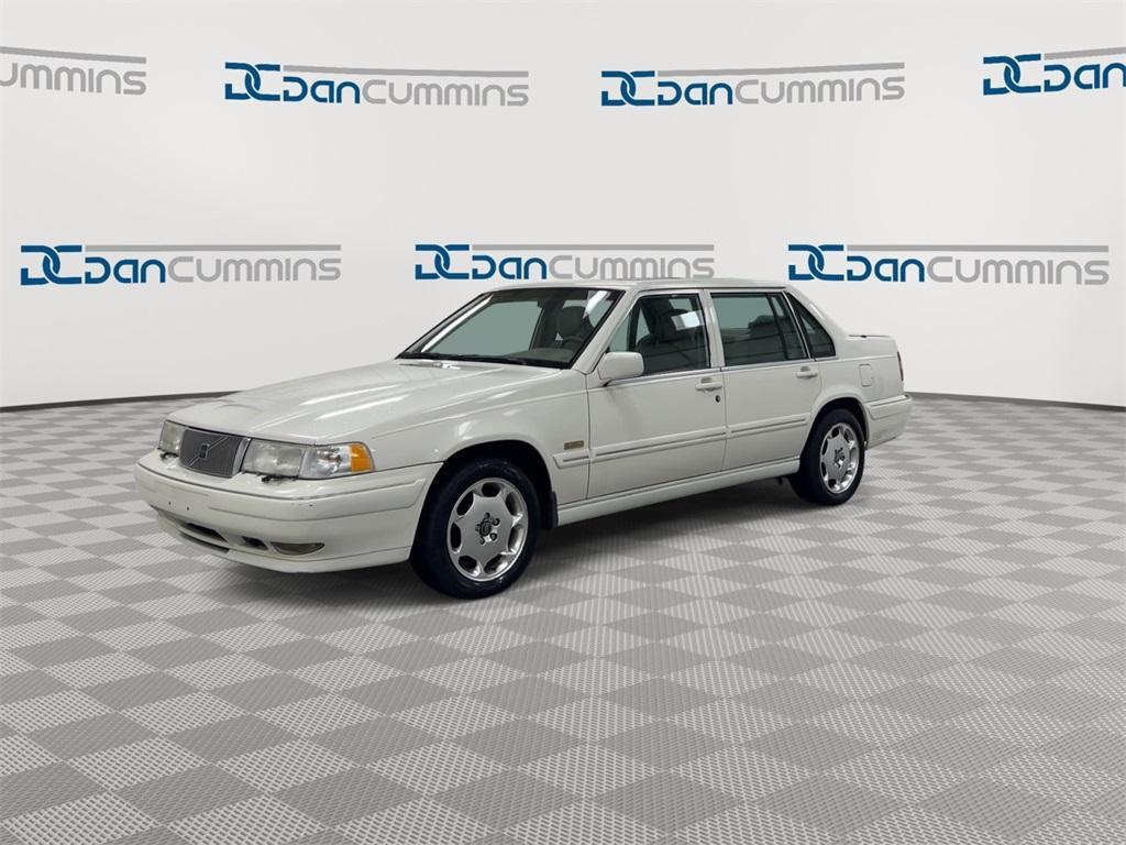 used 1997 Volvo 960 car, priced at $2,900