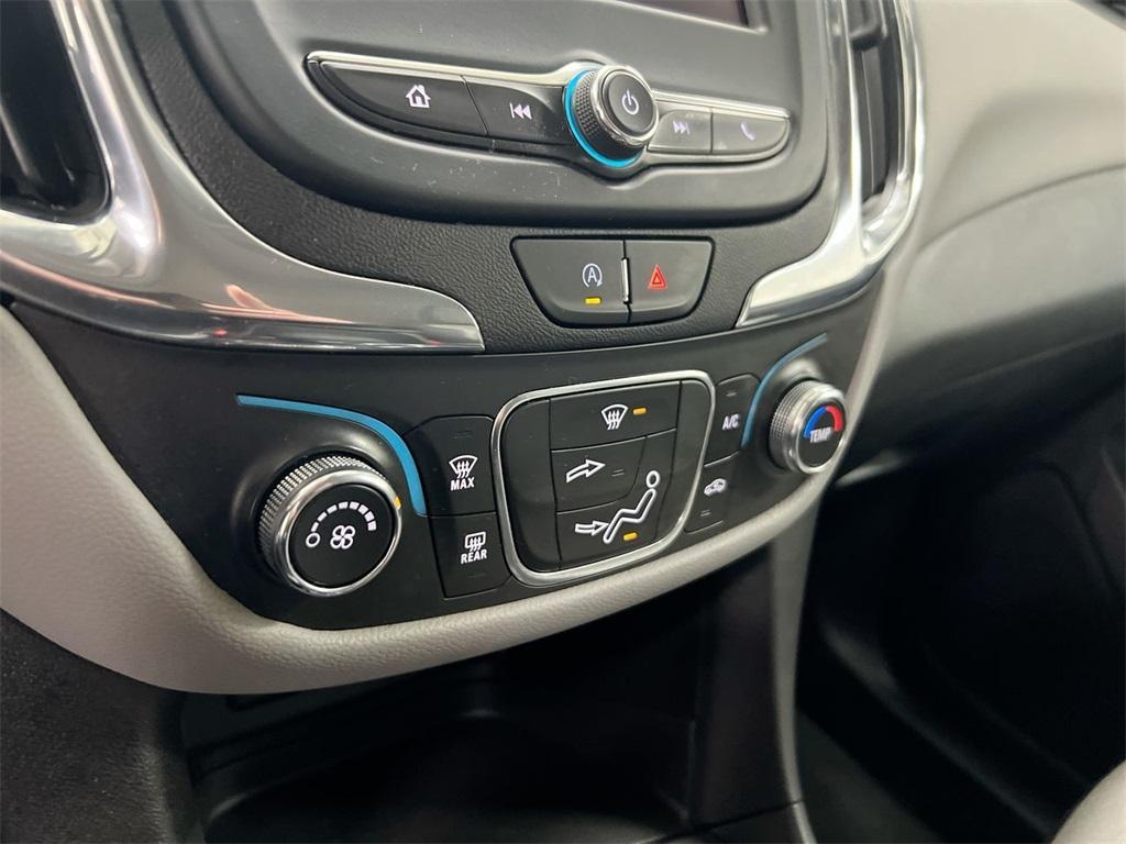 used 2022 Chevrolet Equinox car, priced at $19,587