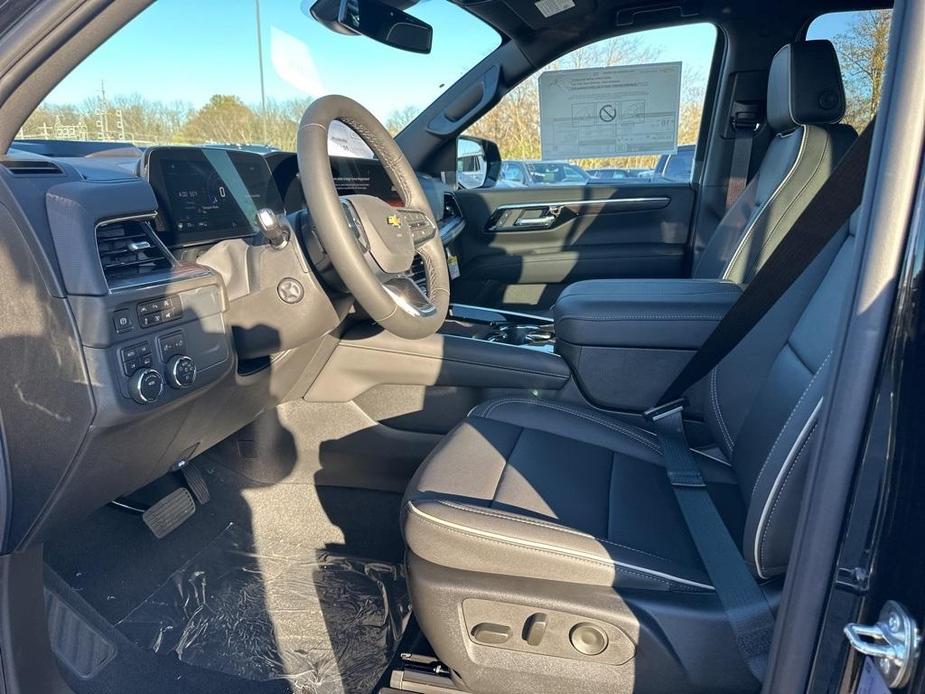 new 2025 Chevrolet Suburban car, priced at $83,840